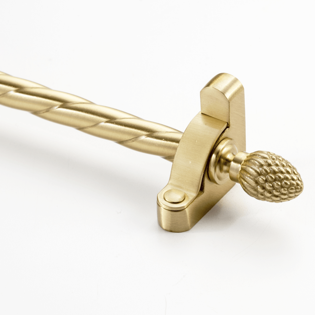 Heritage® Roped Stair Rod Collection with Pineapple Finials